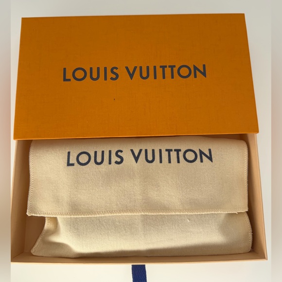 LV Limited Edition Mini Pochette Accessories in Damier Ebene “Trunks and Locks” - Picture 6 of 11